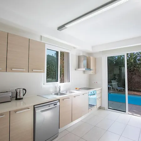 3 Bett Mit Privatem Pool In Einer Bewachten Anlage *
