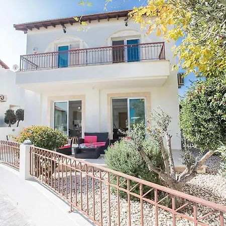 Tatil Evi 3 Bett Mit Privatem Pool In Einer Bewachten Anlage