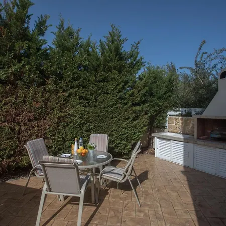 3 Bett Mit Privatem Pool In Einer Bewachten Anlage Casa vacanze