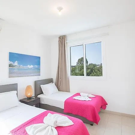 Casa vacanze 3 Bett Mit Privatem Pool In Einer Bewachten Anlage Protaras